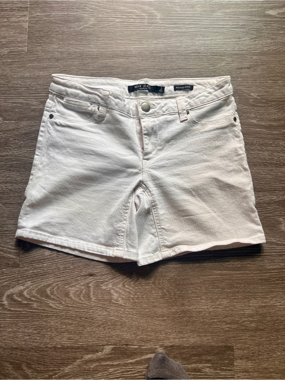 Max Jeans Women's White Denim Jean Shorts